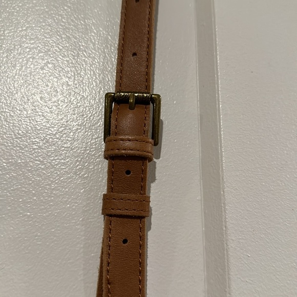 The SAK camel color leather crossbody purse with tassel zipper - new used - Picture 3 of 6